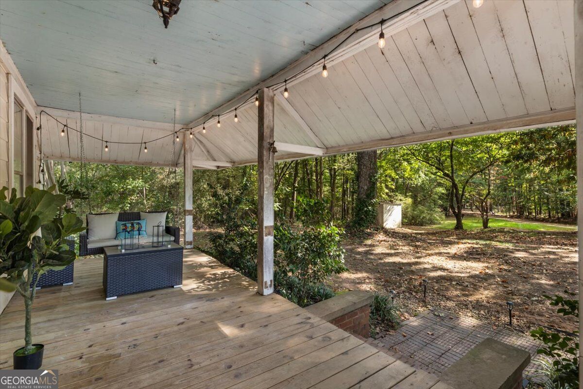 85 Andrew RD