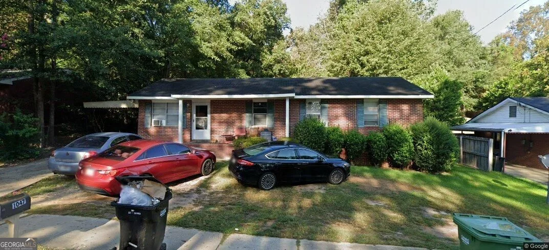 1047 Amber Drive