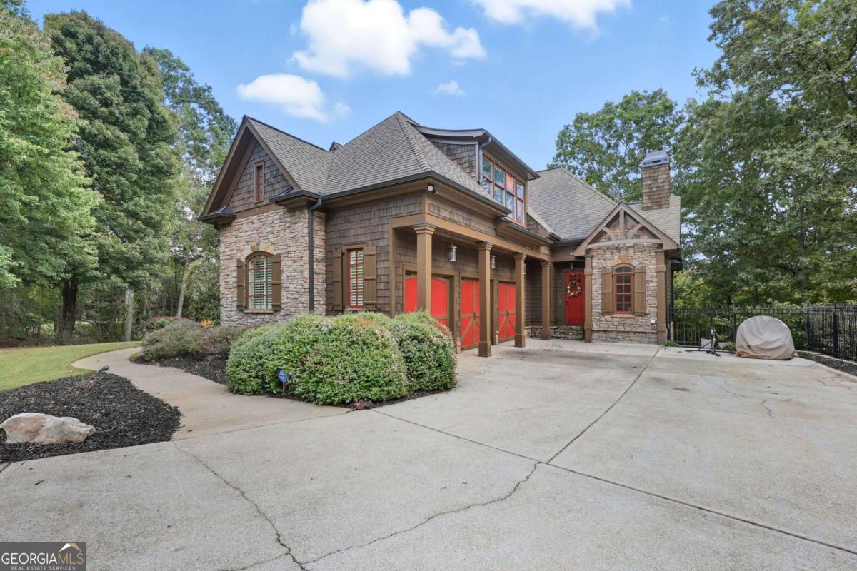 6105 Grand Marina CIR