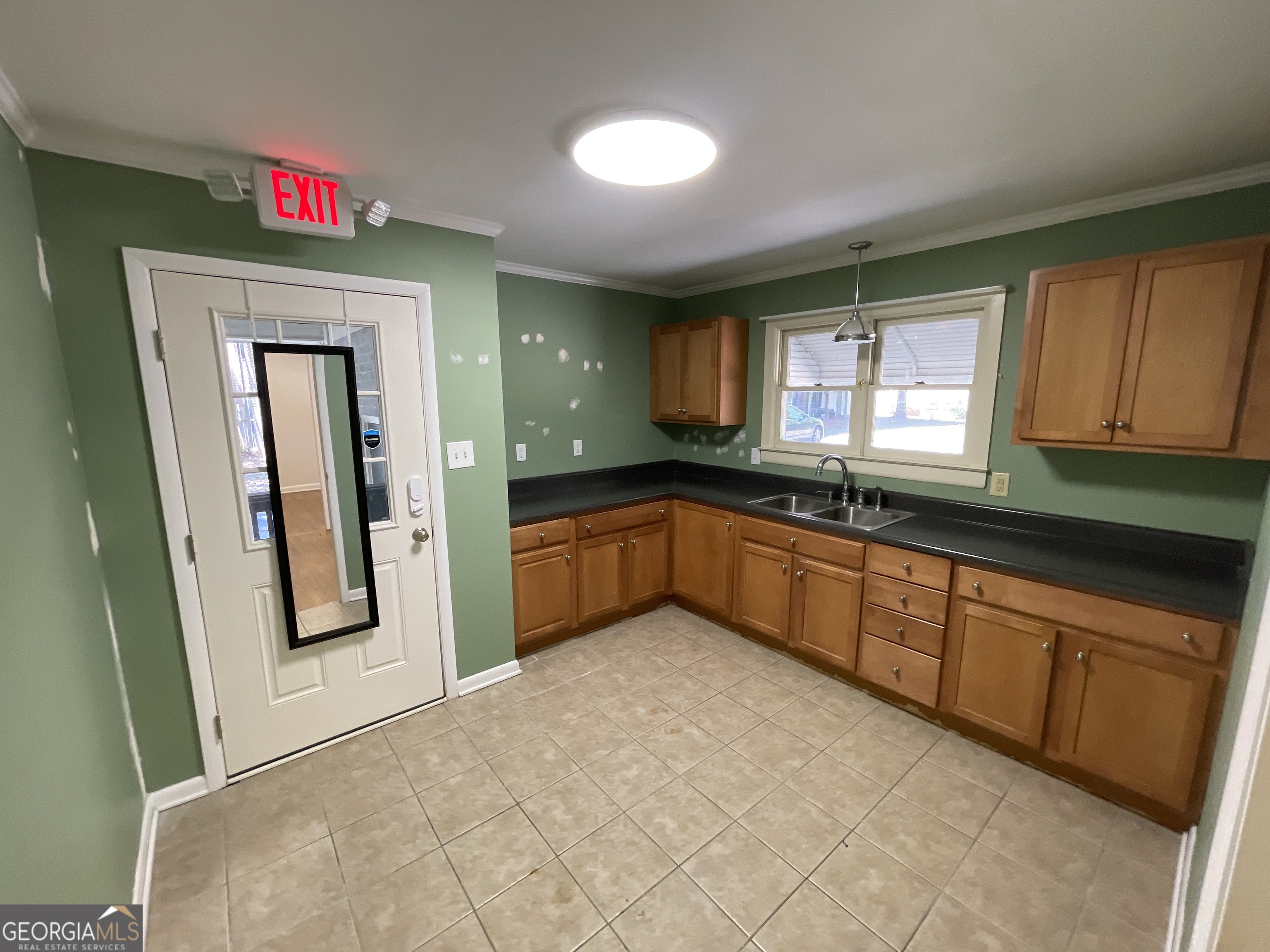 710 Gaines School RD