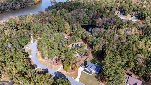 A home in Newnan