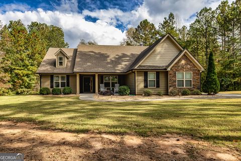 A home in Newnan