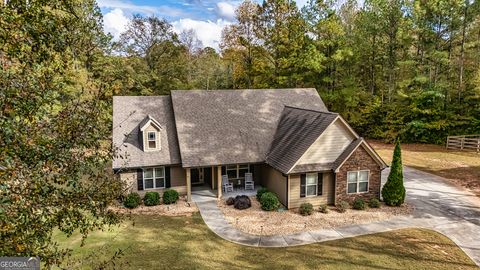 A home in Newnan