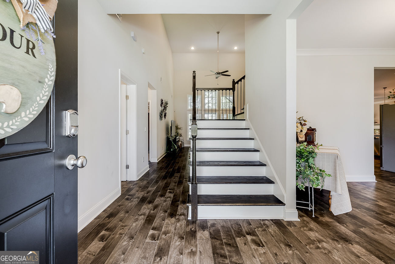 17 Oakcrest CT