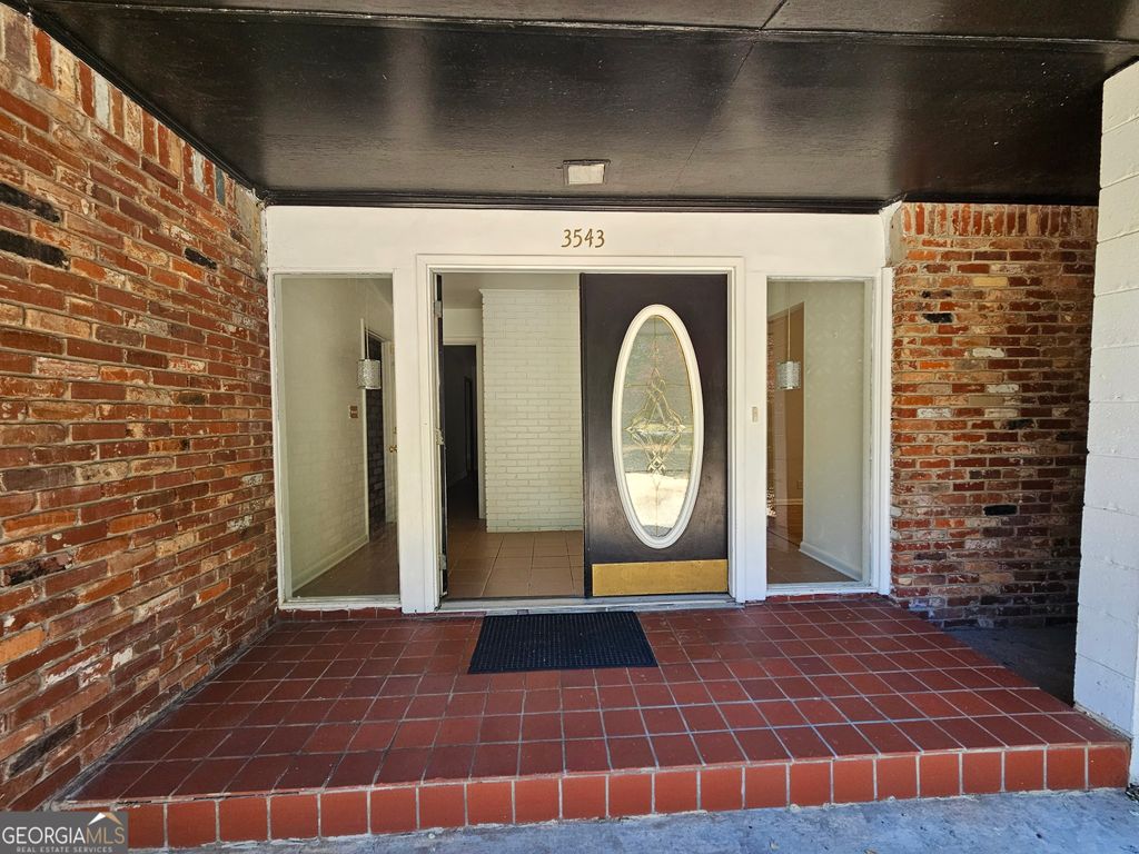 Photo of 3543 Cloudland Drive, Stone Mountain, GA 30083 (MLS # 10763061)