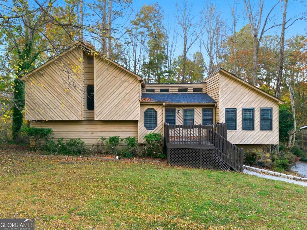 Photo of 525 Magnolia Drive, Woodstock, GA 30188 (MLS # 10650456)