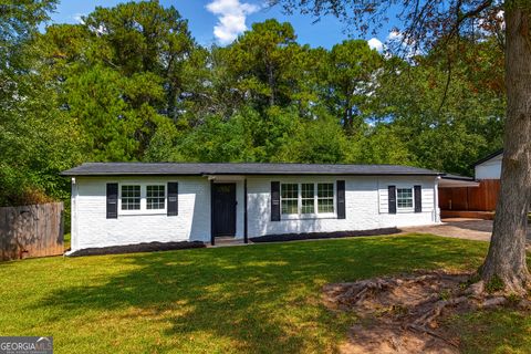 4214 Canby LN Decatur GA 30035