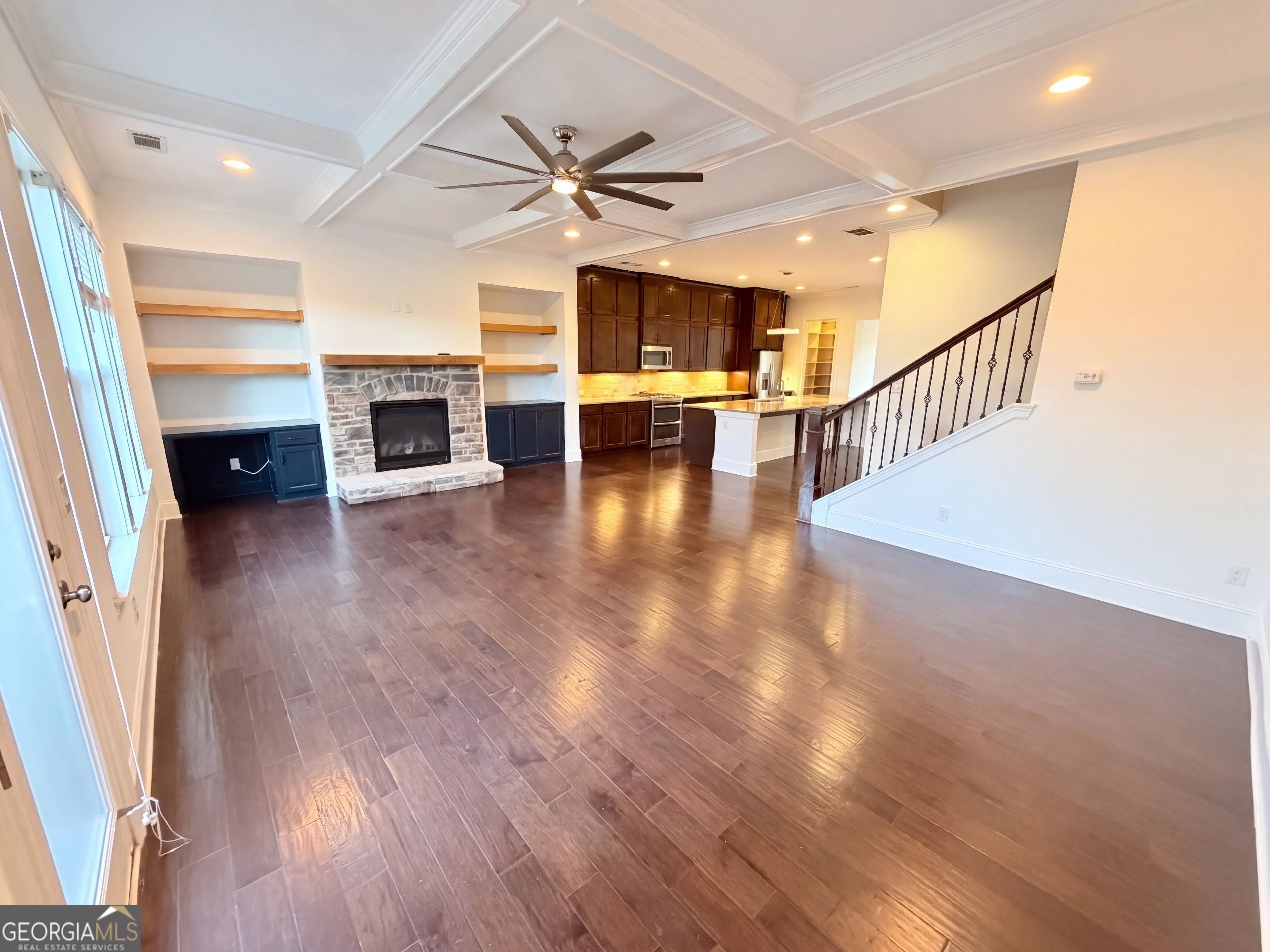2256 Royal Vineyard LN SE