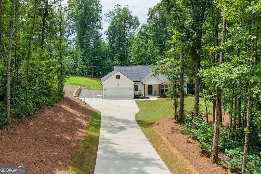 Photo of 965 Crossroads Church Road, Rockmart, GA 30153 (MLS # 10811968)