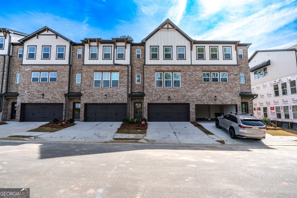 Photo of 376 Sunset Hollow Street, Sugar Hill, GA 30518 (MLS # 10724933)