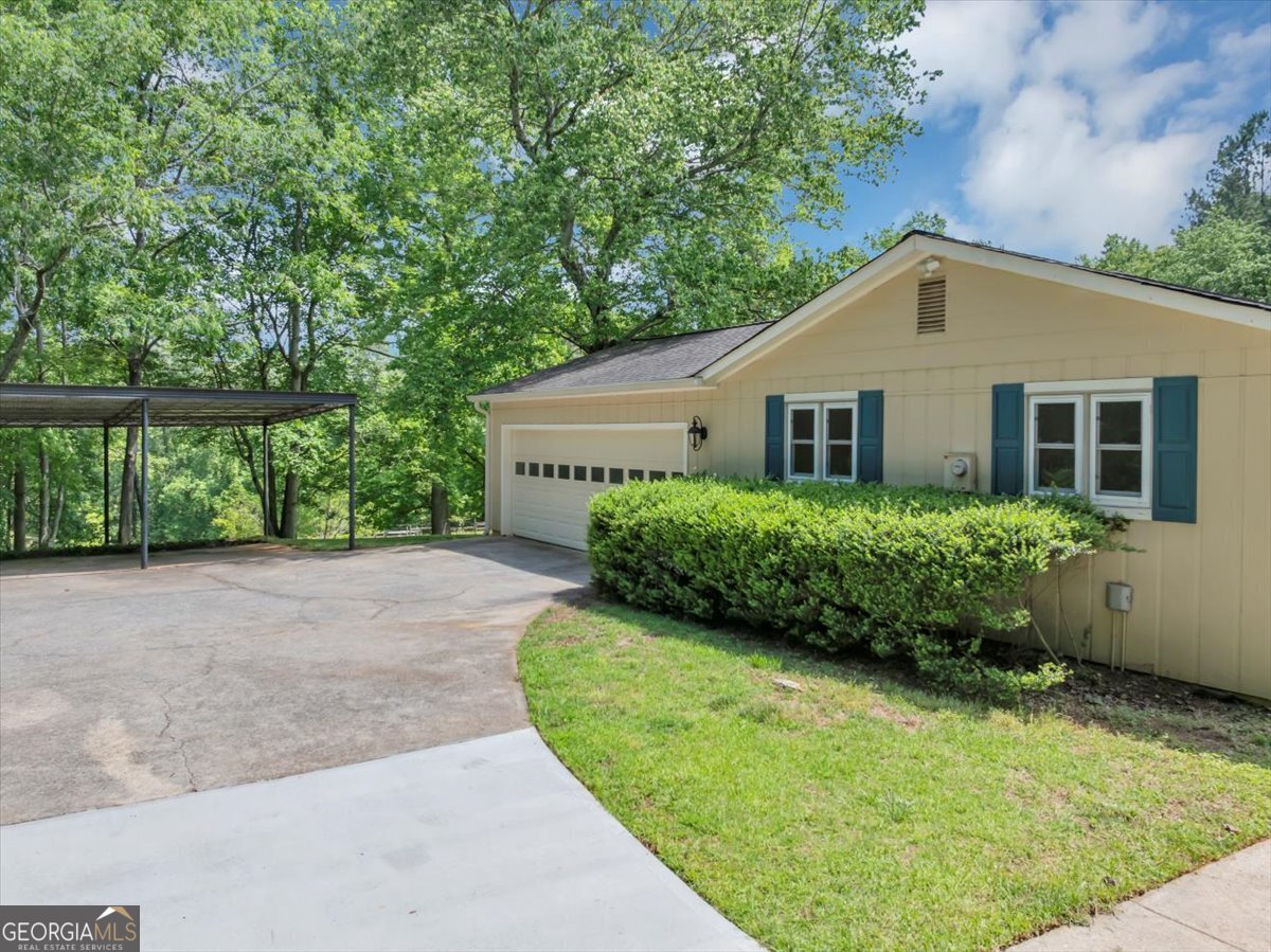 4820 Yeager RD
