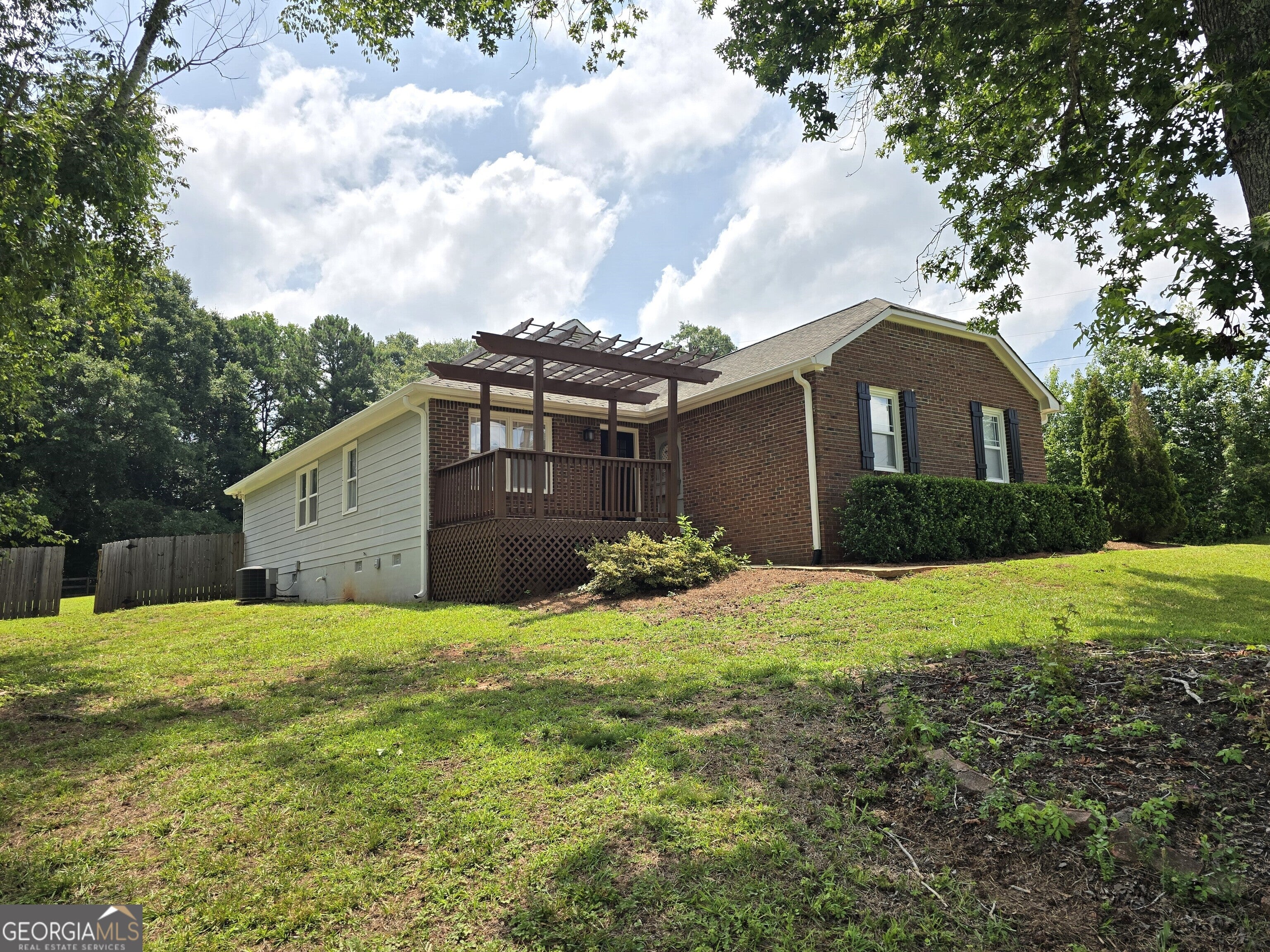 125 Planters WALK