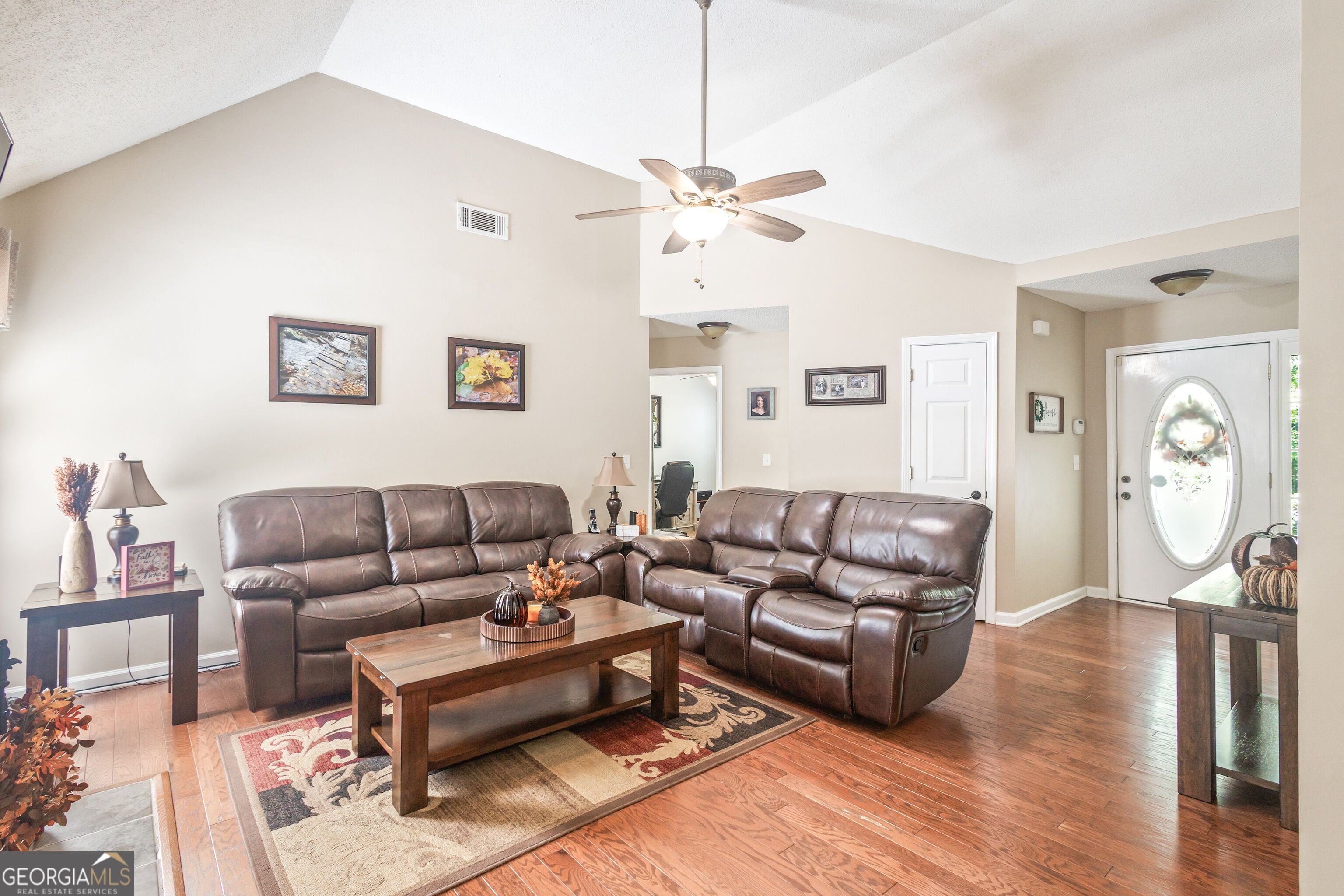 571 Earl North Road