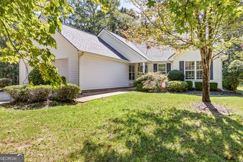 Photo of 571 Earl North Rd, Newnan, GA 30263 (MLS # 10848548)