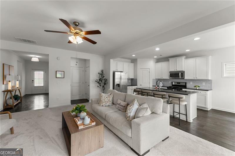 4511 Country Manor WALK