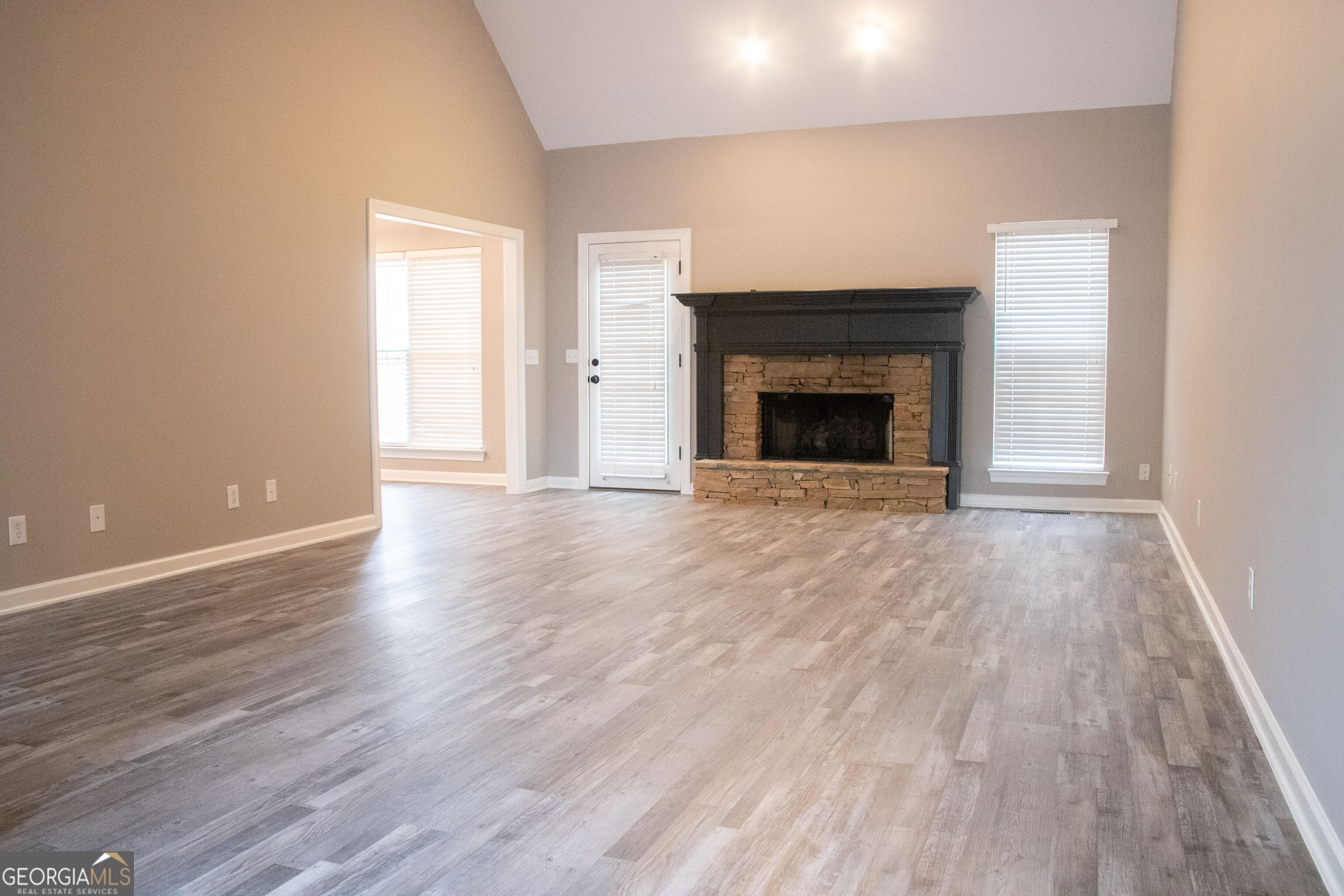 6292 Timber Creek TRL