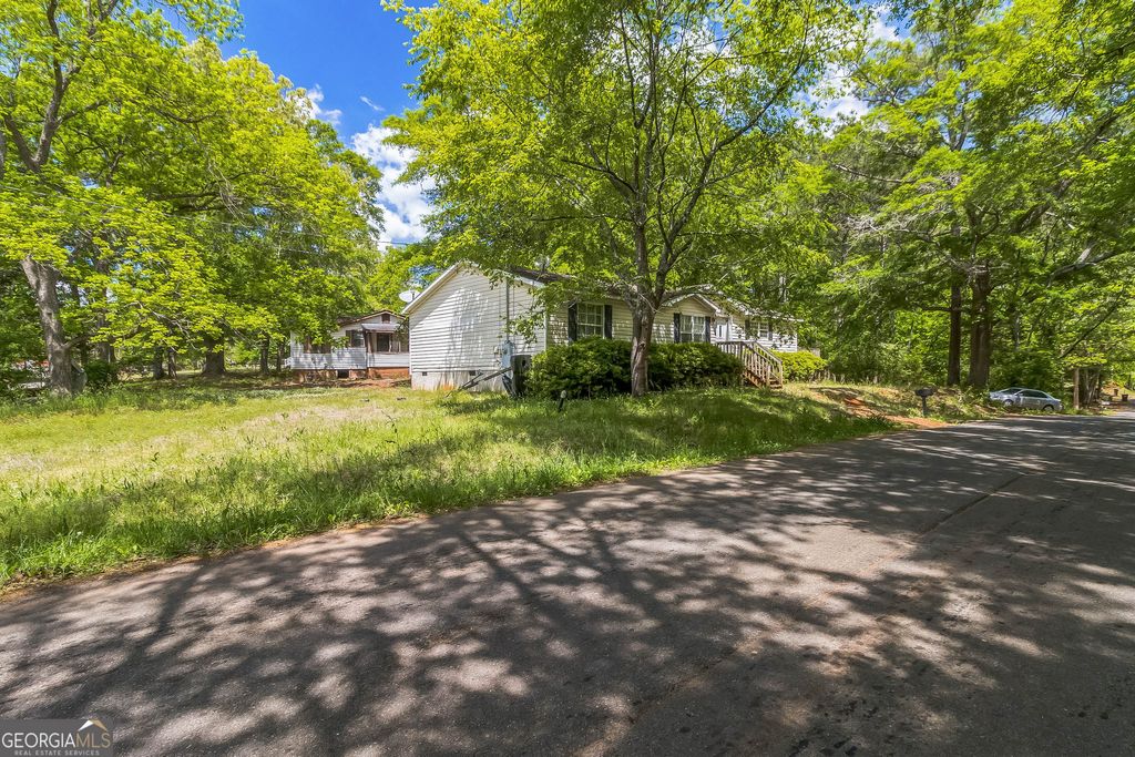 Photo of 1456 Grantling Street, Thomaston, GA 30286 (MLS # 10661563)