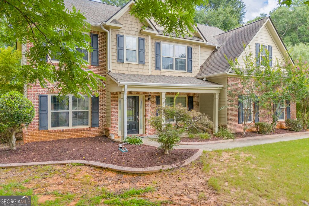 Photo of 1729 Lakeland Lane, Monroe, GA 30656 (MLS # 10804921)