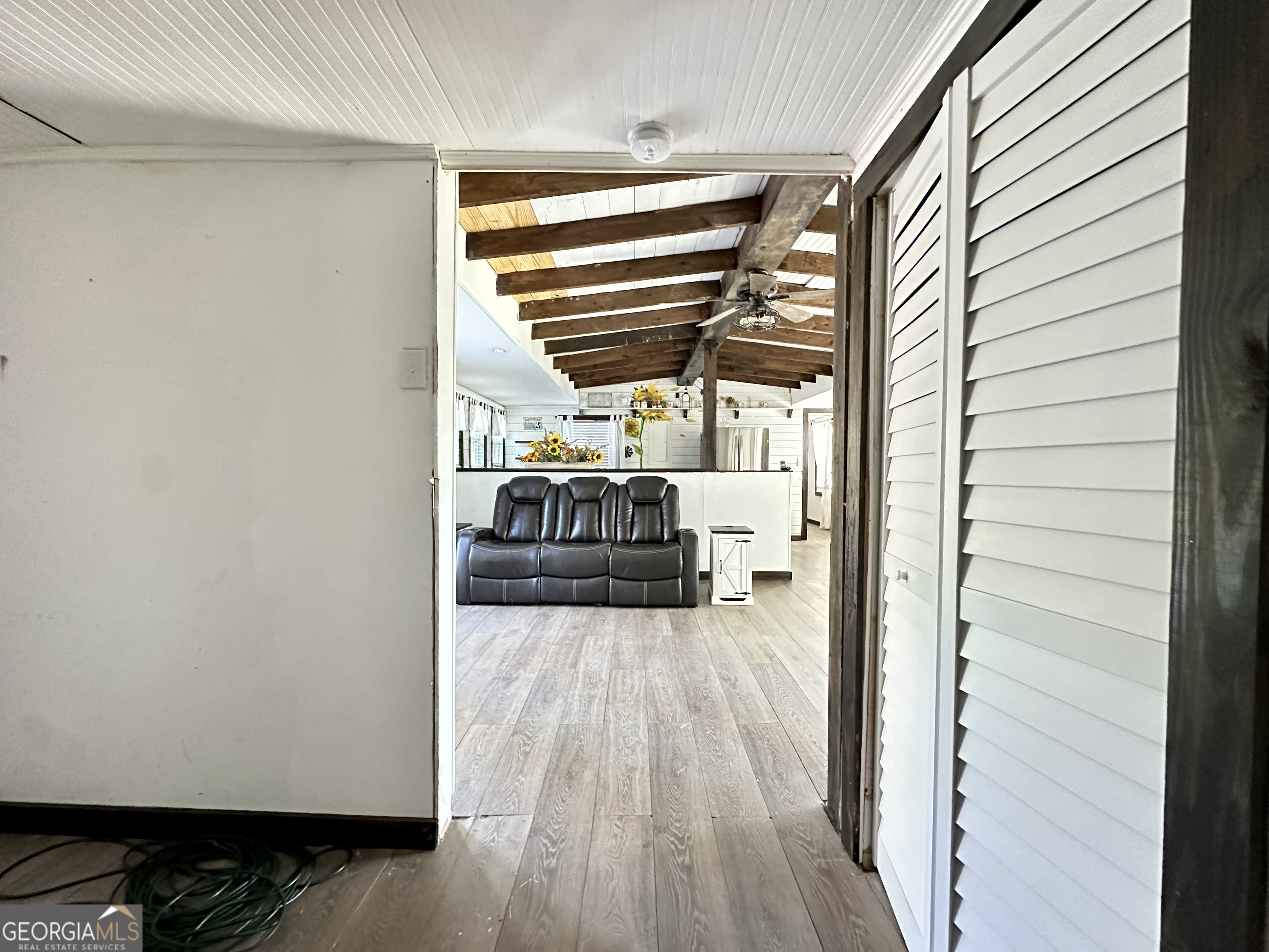 9 JUNE LANE & JORDAN BROWN