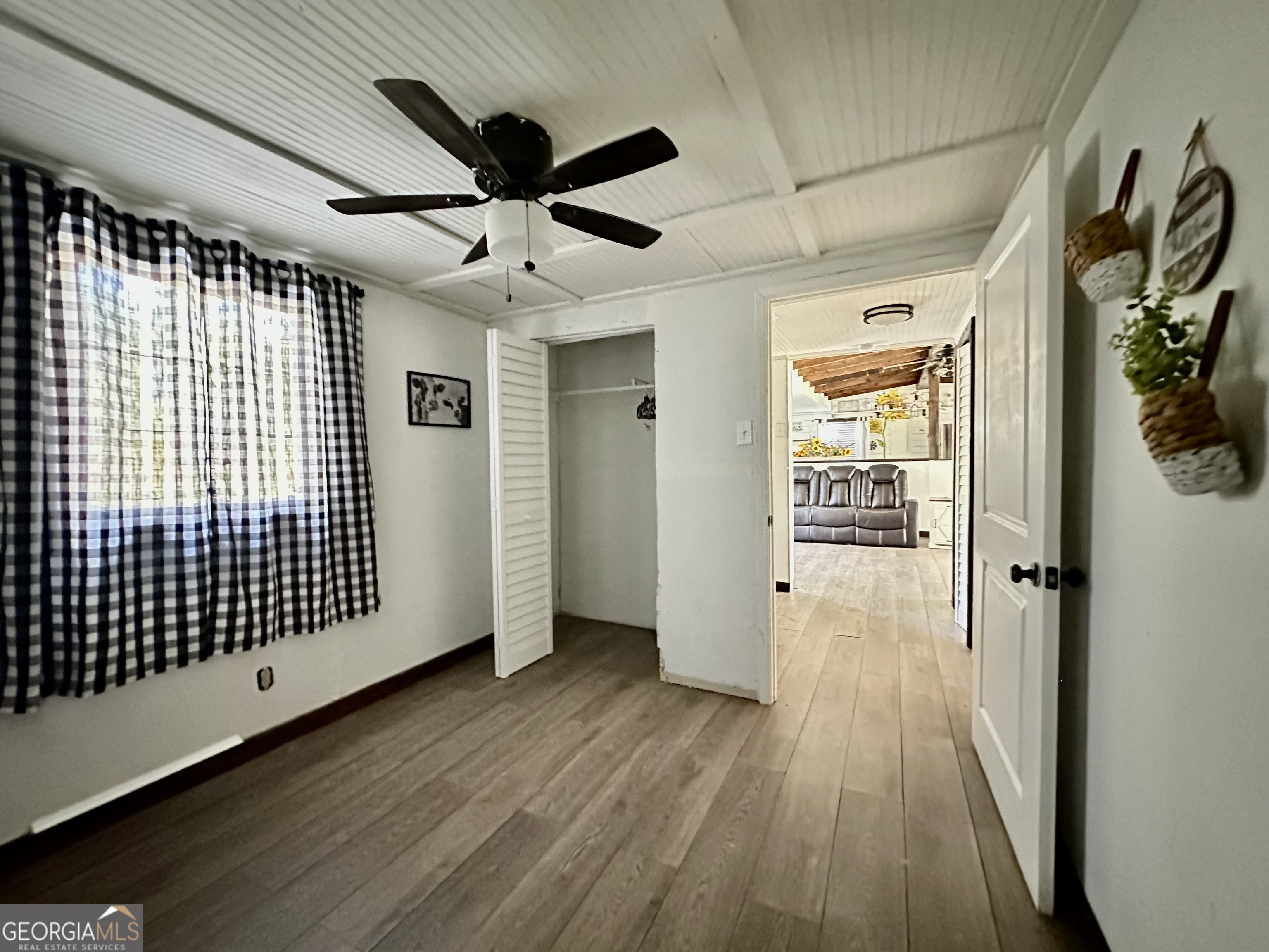 9 JUNE LANE & JORDAN BROWN