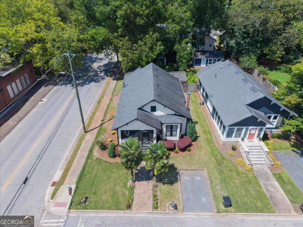 Photo of 1146 Oak Street SE, Covington, GA 30014 (MLS # 10837213)