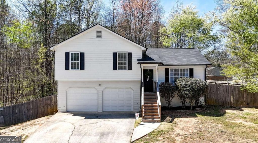 Photo of 389 Rustin Drive, Dallas, GA 30157 (MLS # 10718847)