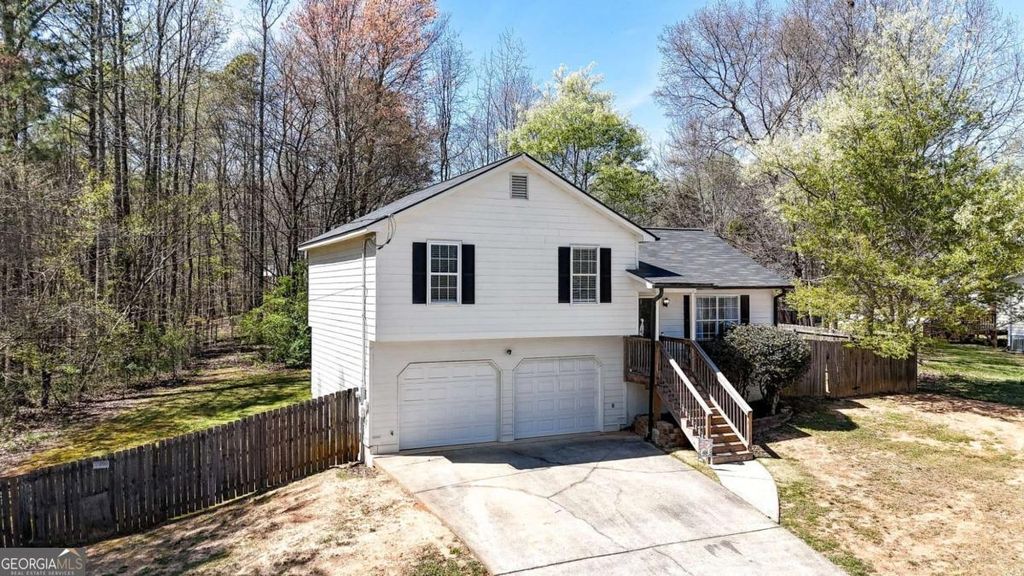 Photo of 389 Rustin Drive, Dallas, GA 30157 (MLS # 10718847)