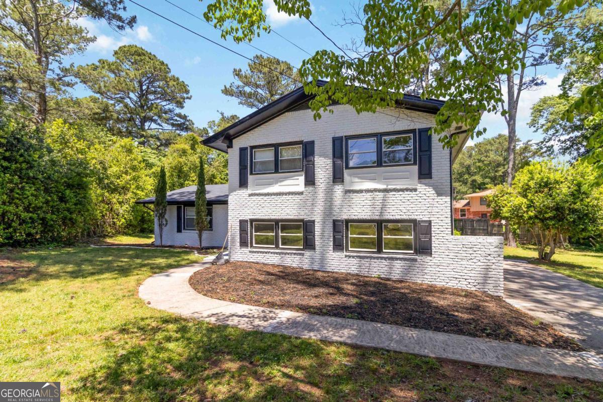 2158 Oregon CT