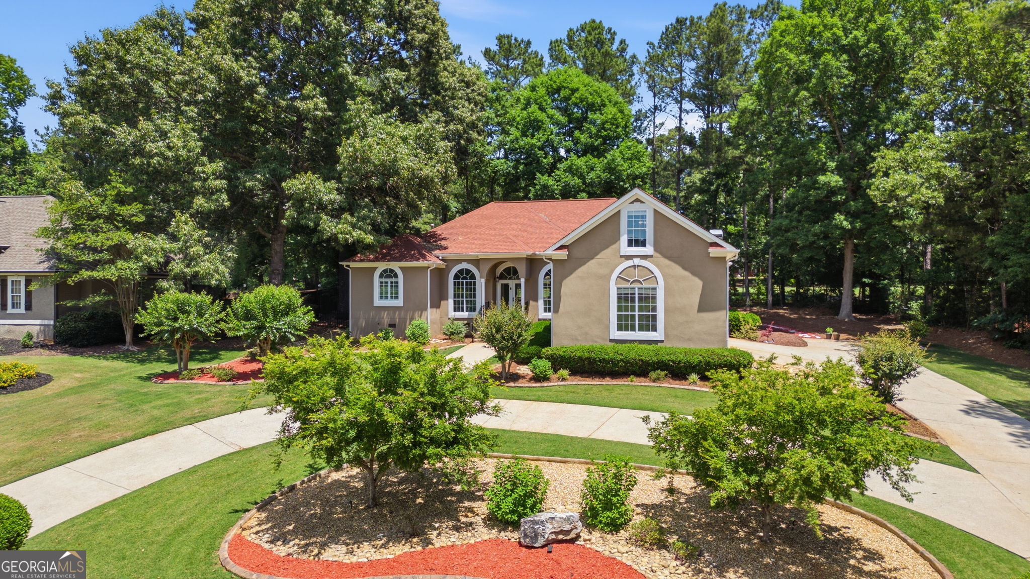 873 Archie DR