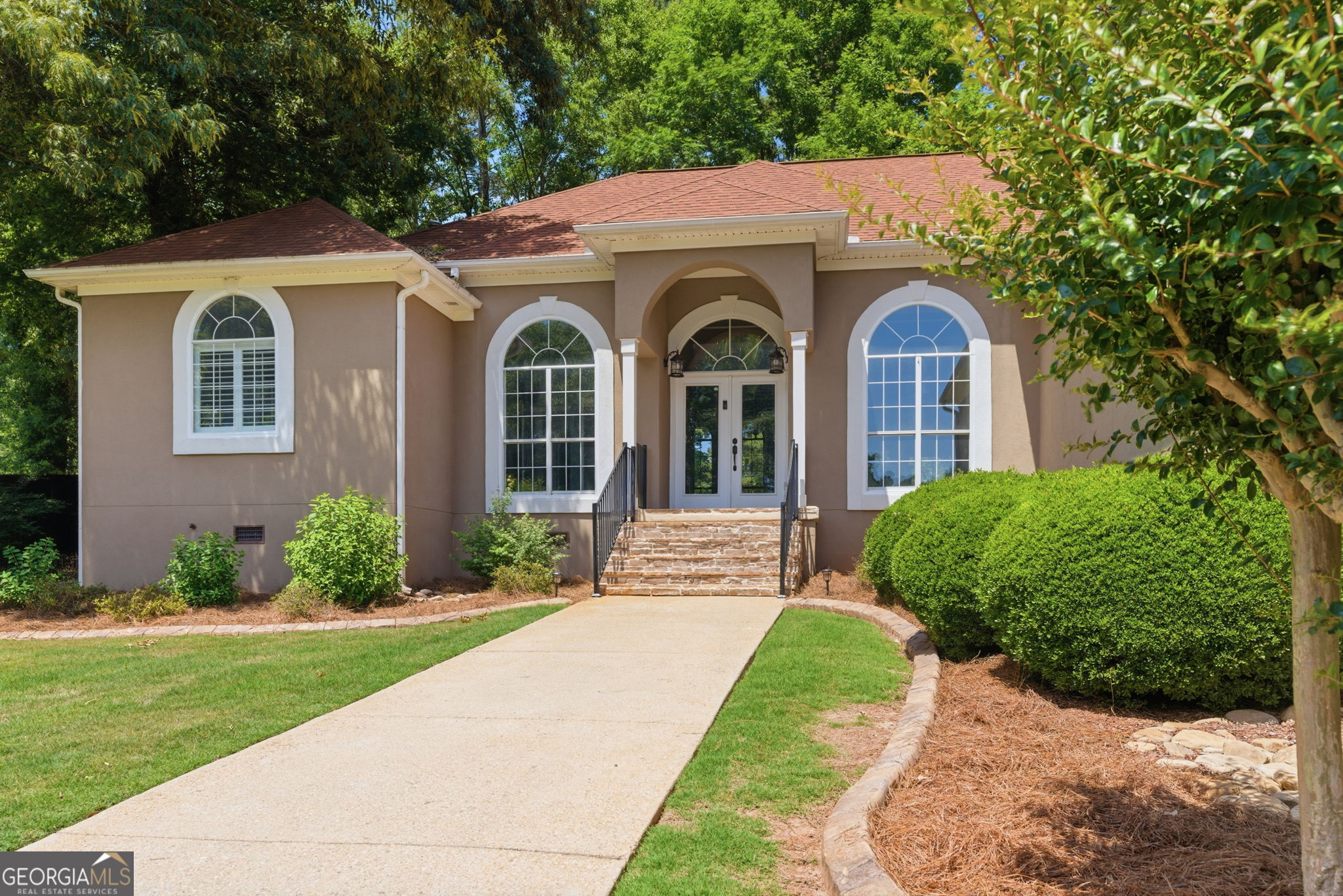 873 Archie DR