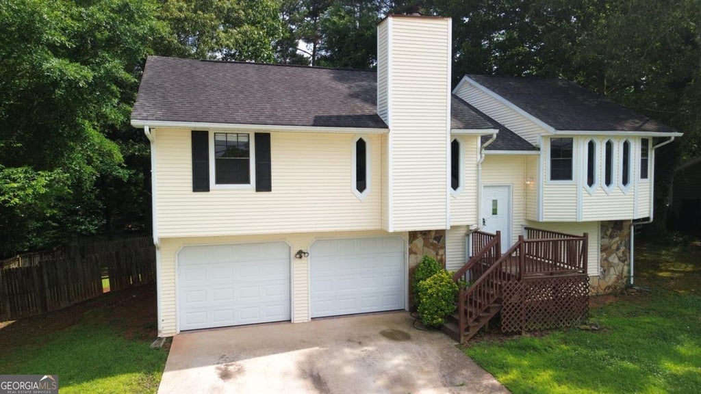 Photo of 381 Windsor Walk SE, Conyers, GA 30094 (MLS # 10786484)