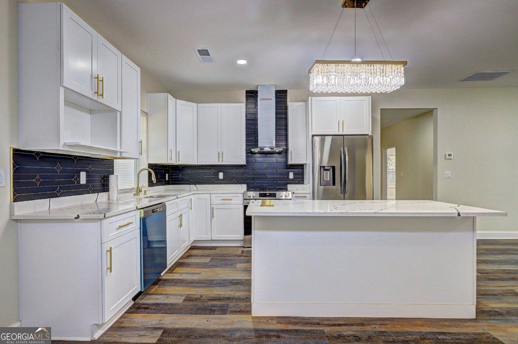 Photo of 2467 Niskey Lake Road SW, Atlanta, GA 30331 (MLS # 10848570)