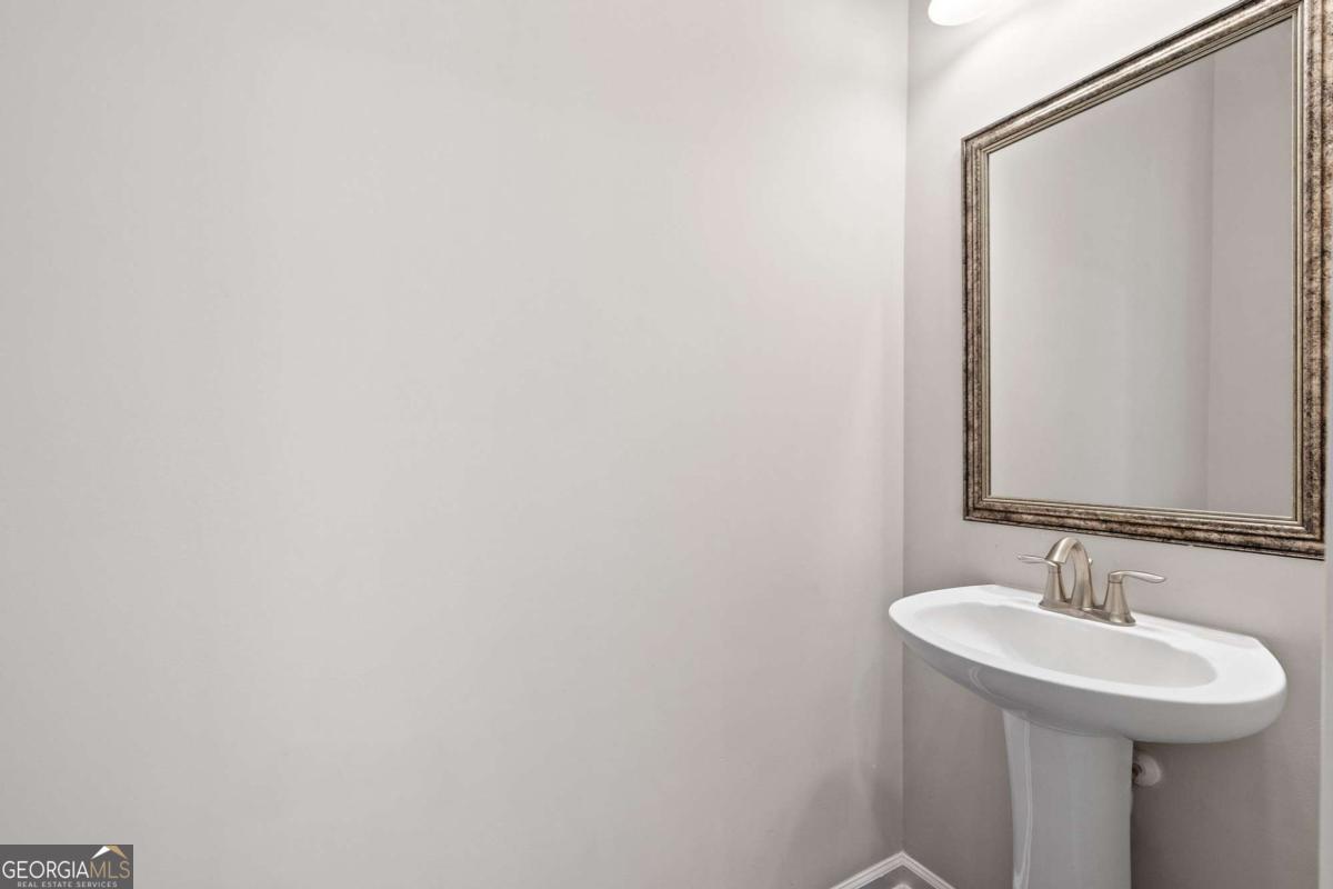 Caravelle At Windward Park - Residential