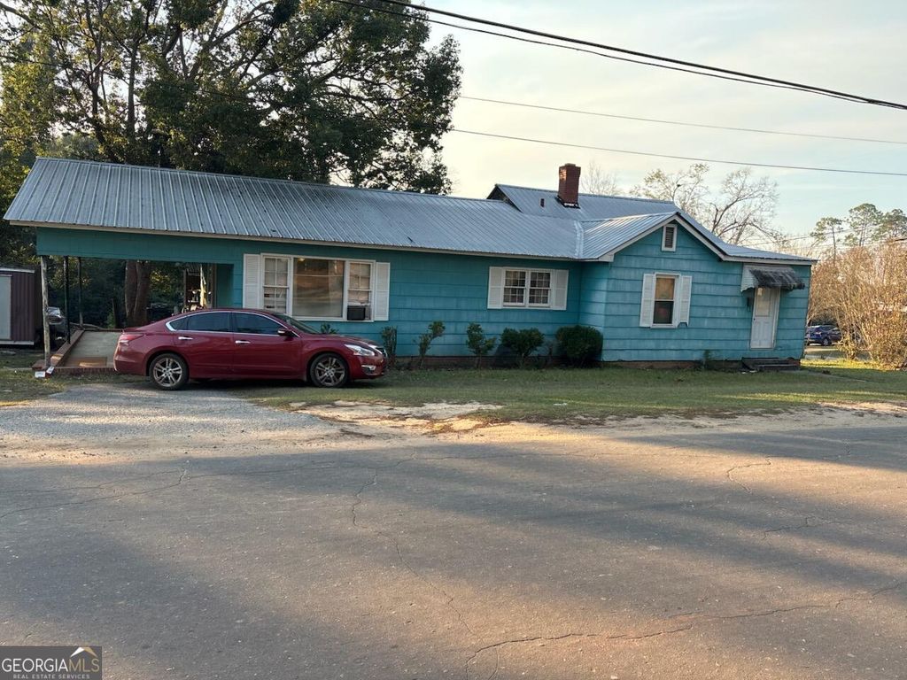 Photo of 921 Pearl Avenue N, Douglas, GA 31533 (MLS # 10673804)