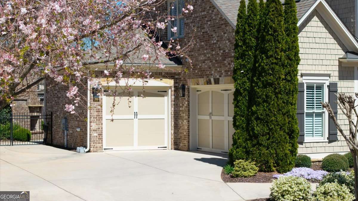 New Salem Trace - Residential