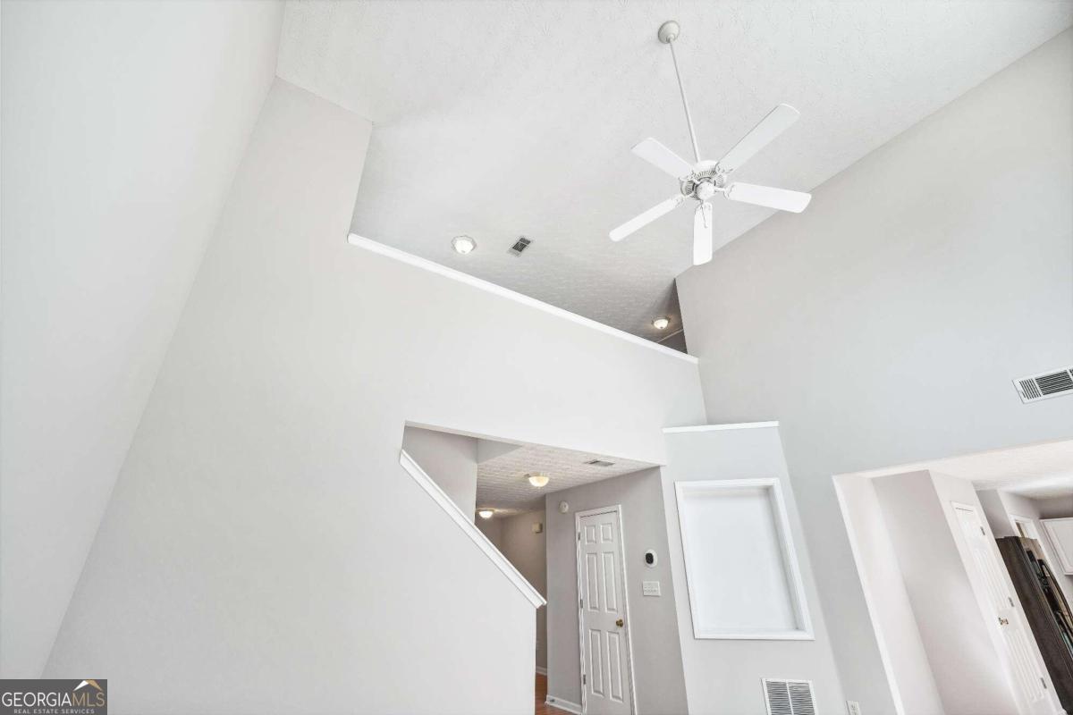 Pinecrest Station - Residential