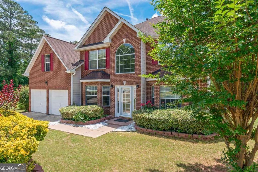 Photo of 11961 Markham Way #NONE, Hampton, GA 30228 (MLS # 10769743)
