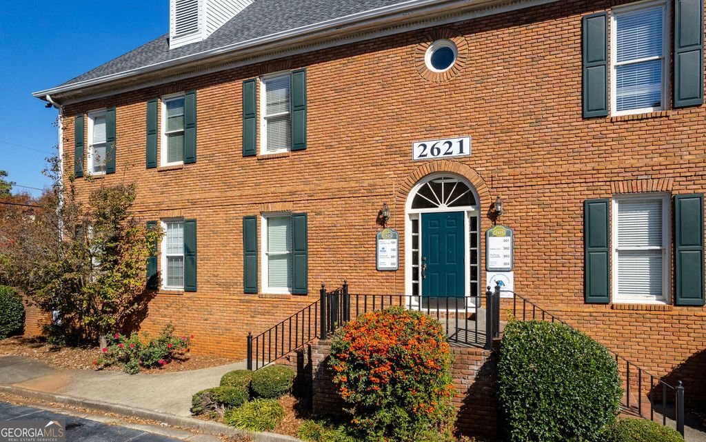 Photo of 2621 Sandy Plains Road #301, Marietta, GA 30066 (MLS # 10701495)