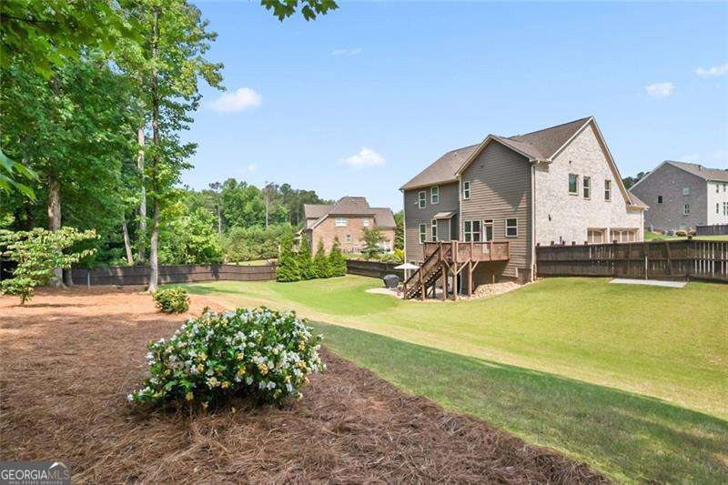 HARRISON OAKS - Residential