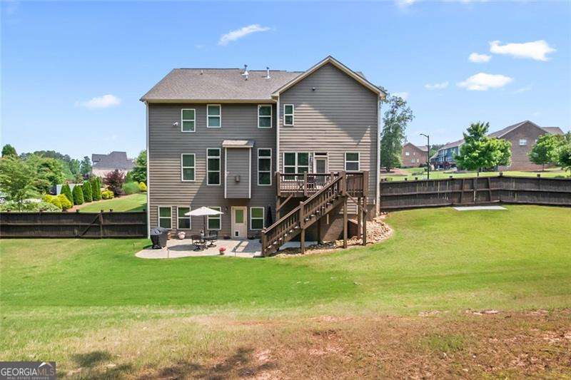 HARRISON OAKS - Residential