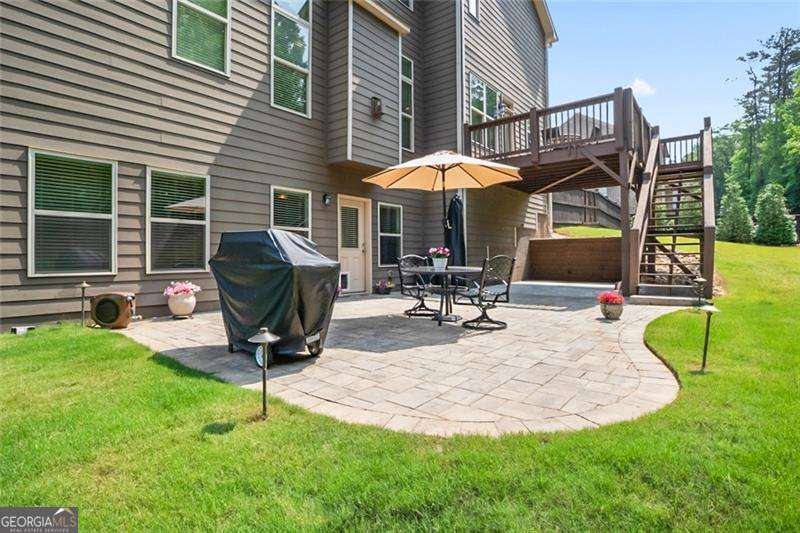 HARRISON OAKS - Residential