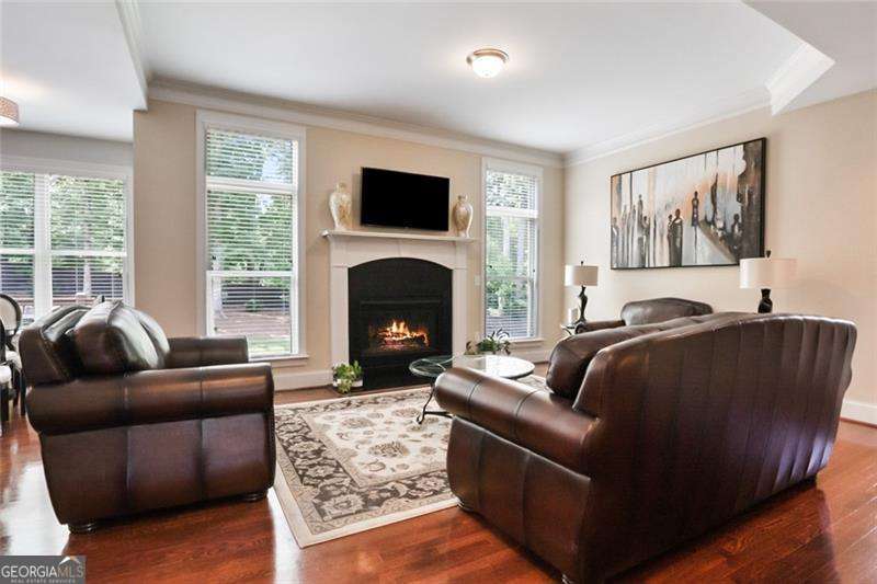 HARRISON OAKS - Residential