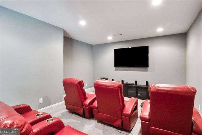 HARRISON OAKS - Residential