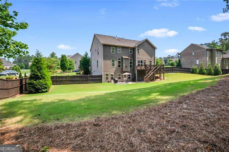 HARRISON OAKS - Residential
