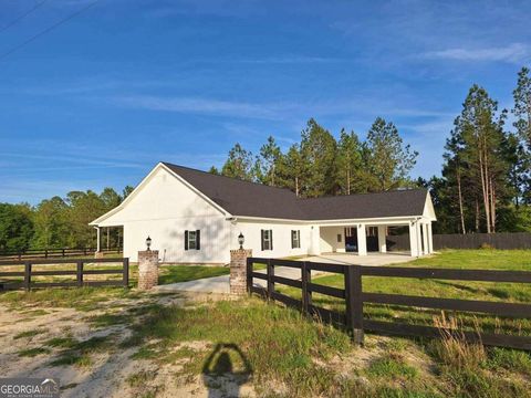 A home in Baxley