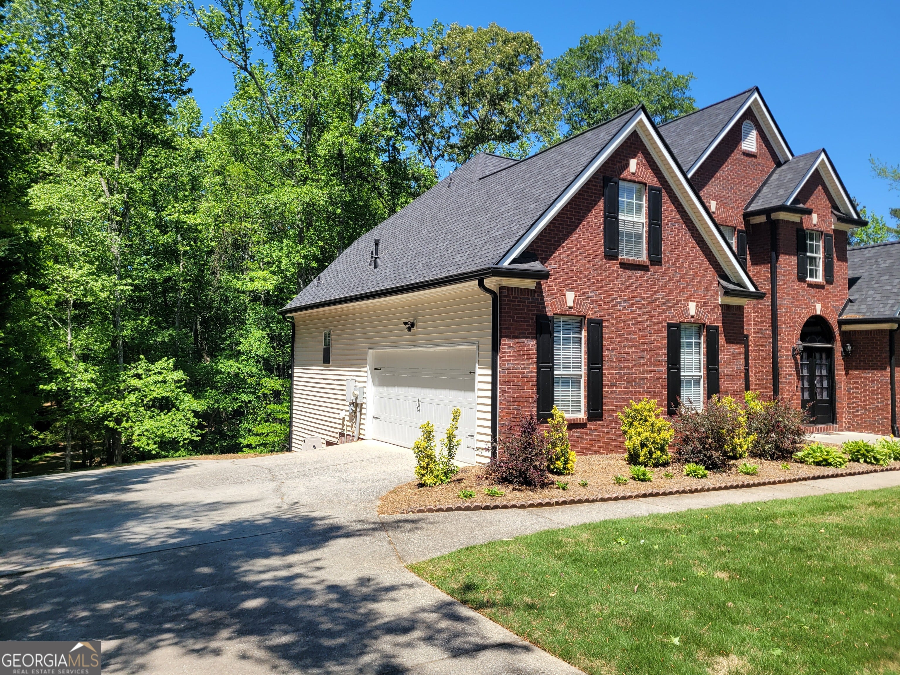 26 Parlor CIR