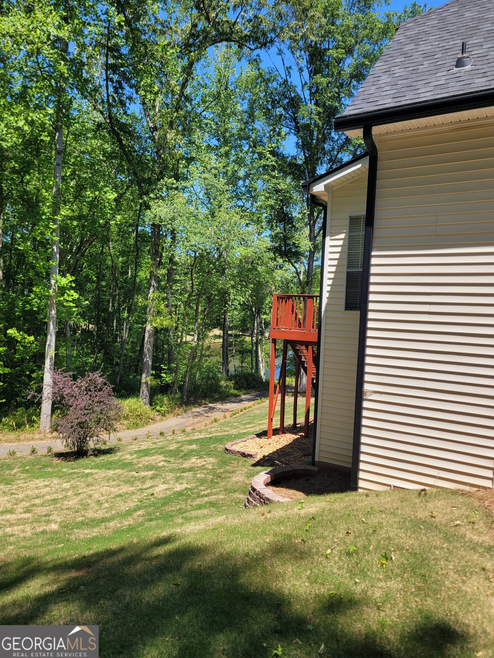 26 Parlor CIR