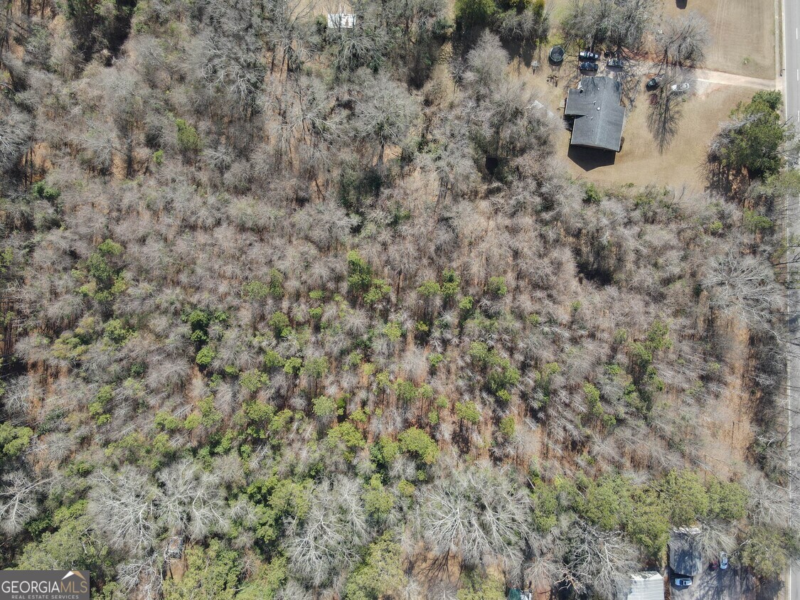 828 New Franklin RD