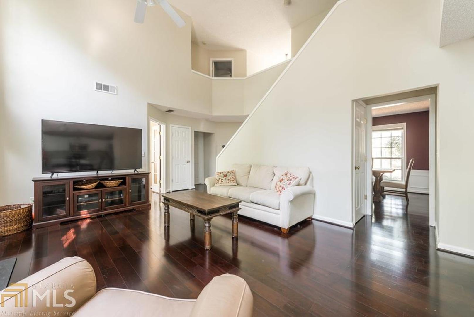 Chastain Glen - Residential