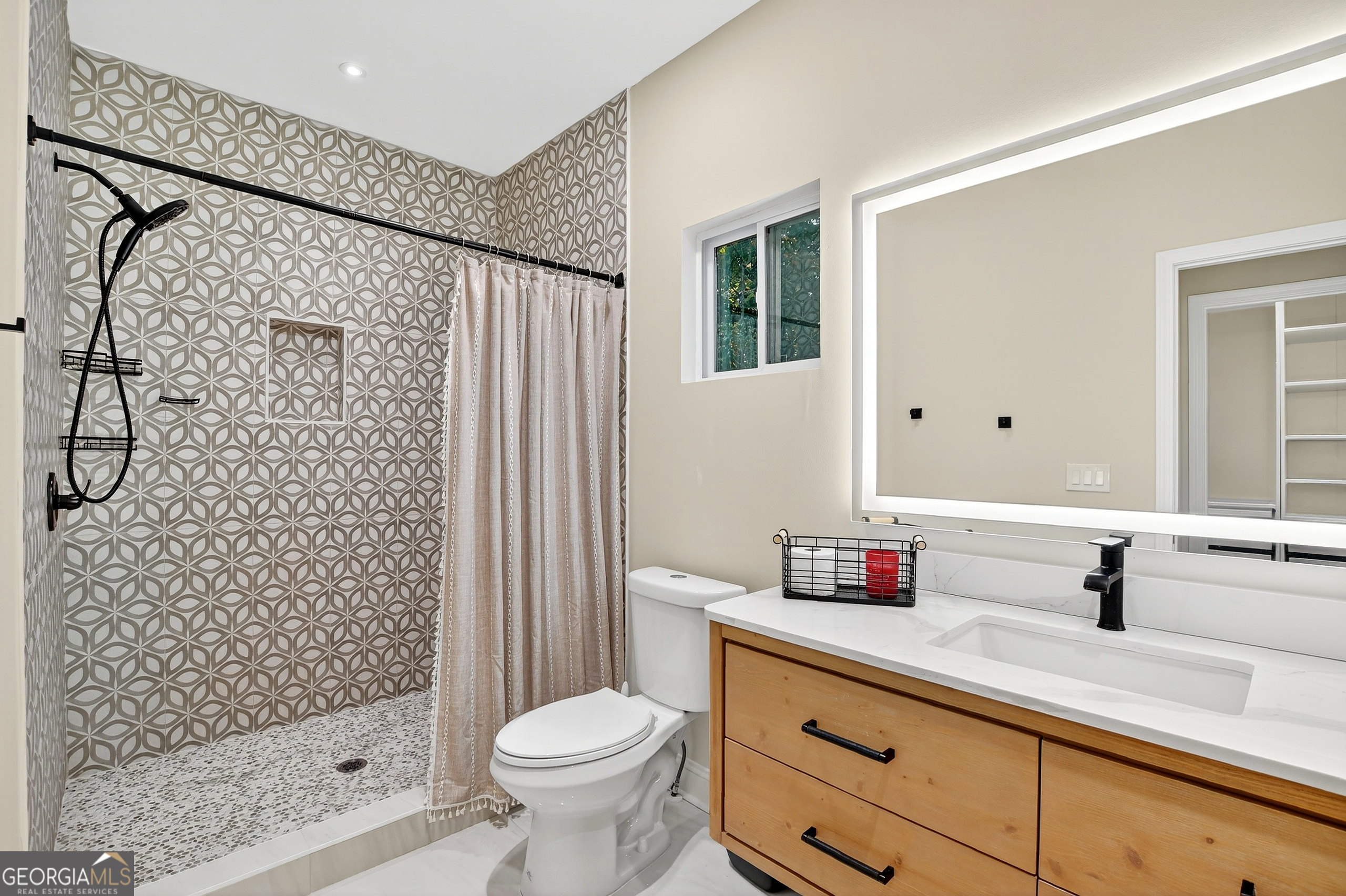 Jefferson Manor - Residential